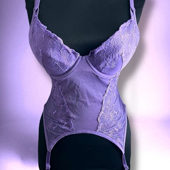 Vintage 90’s Victoria’s Secret Purple floral Lace mesh Bustier NWT - Picture 1 of 8